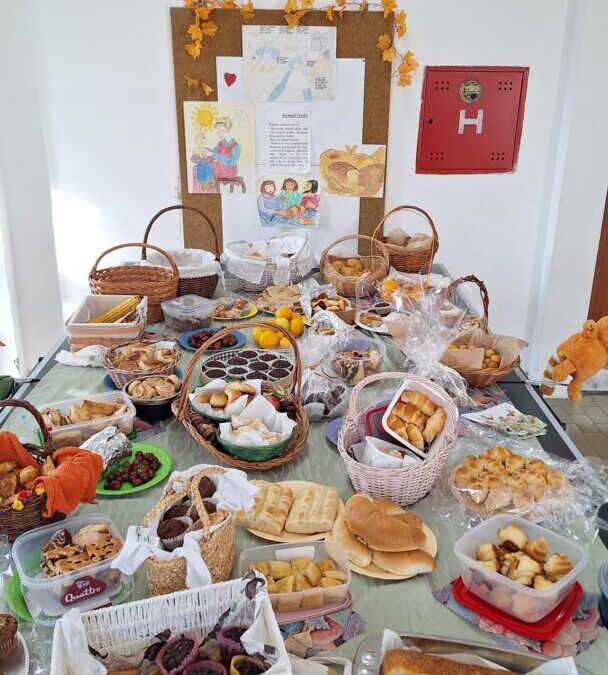 DANI KRUHA U PŠ ZATON