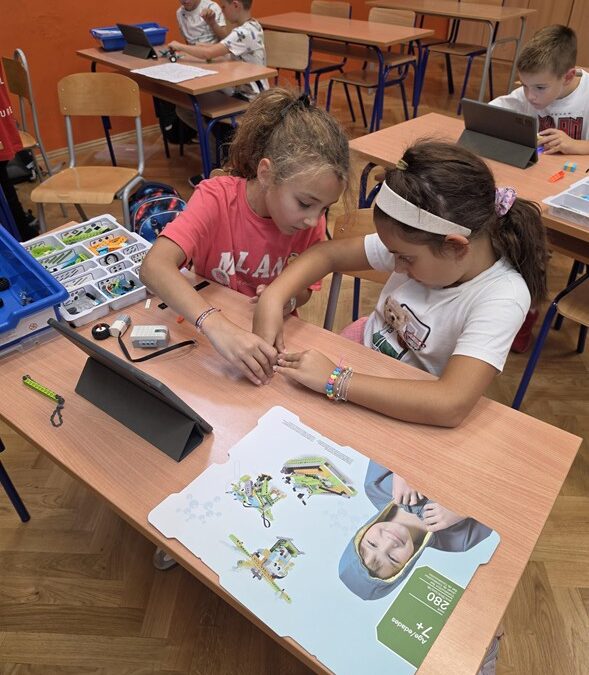 LEGO WEDO ROBOTIKA U PRODUŽENOM BORAVKU NAŠE ŠKOLE